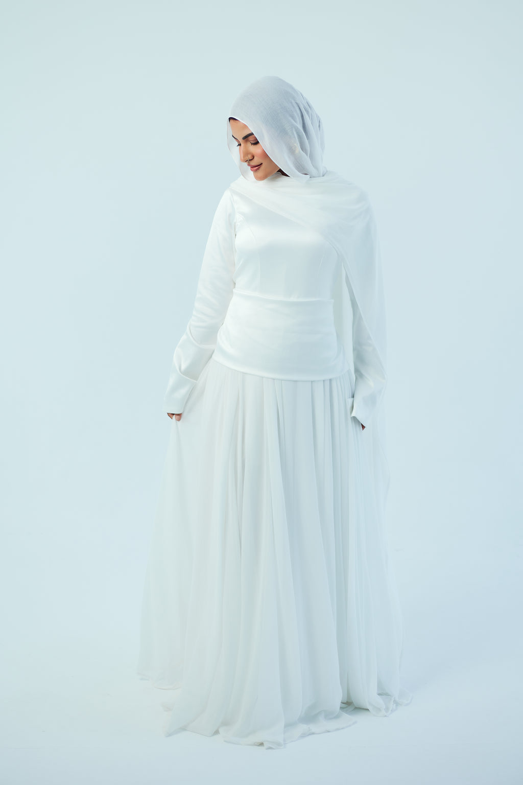 The Amunet Dress White