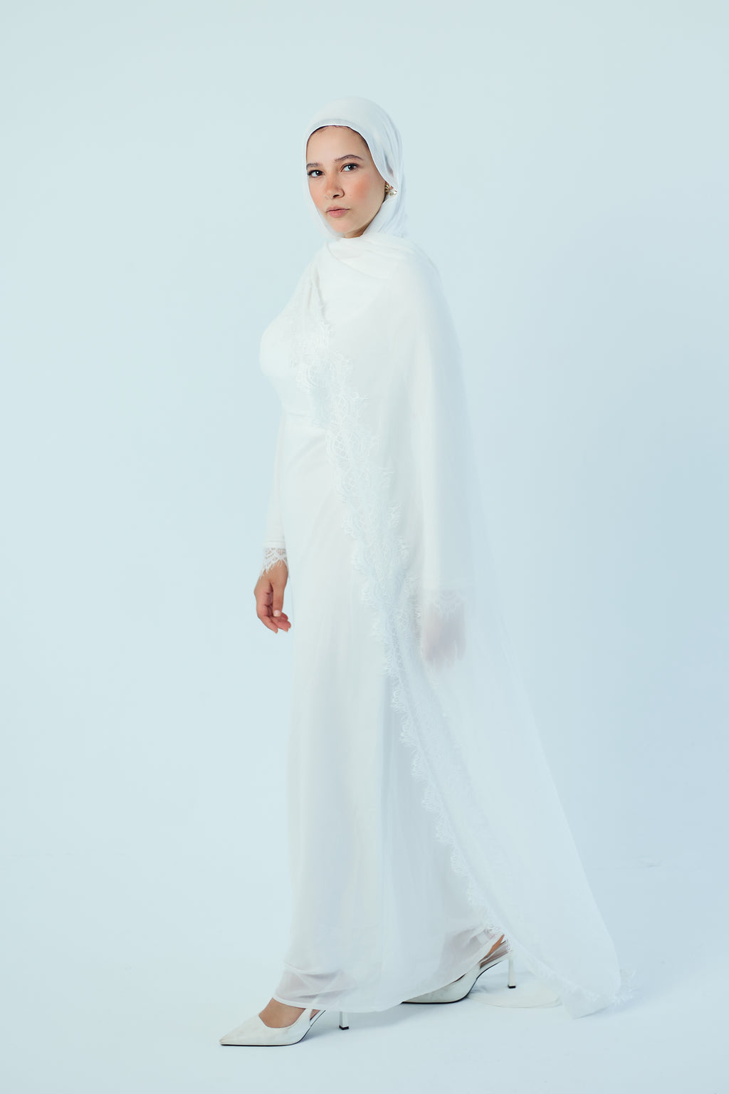 The Nefru Dress White