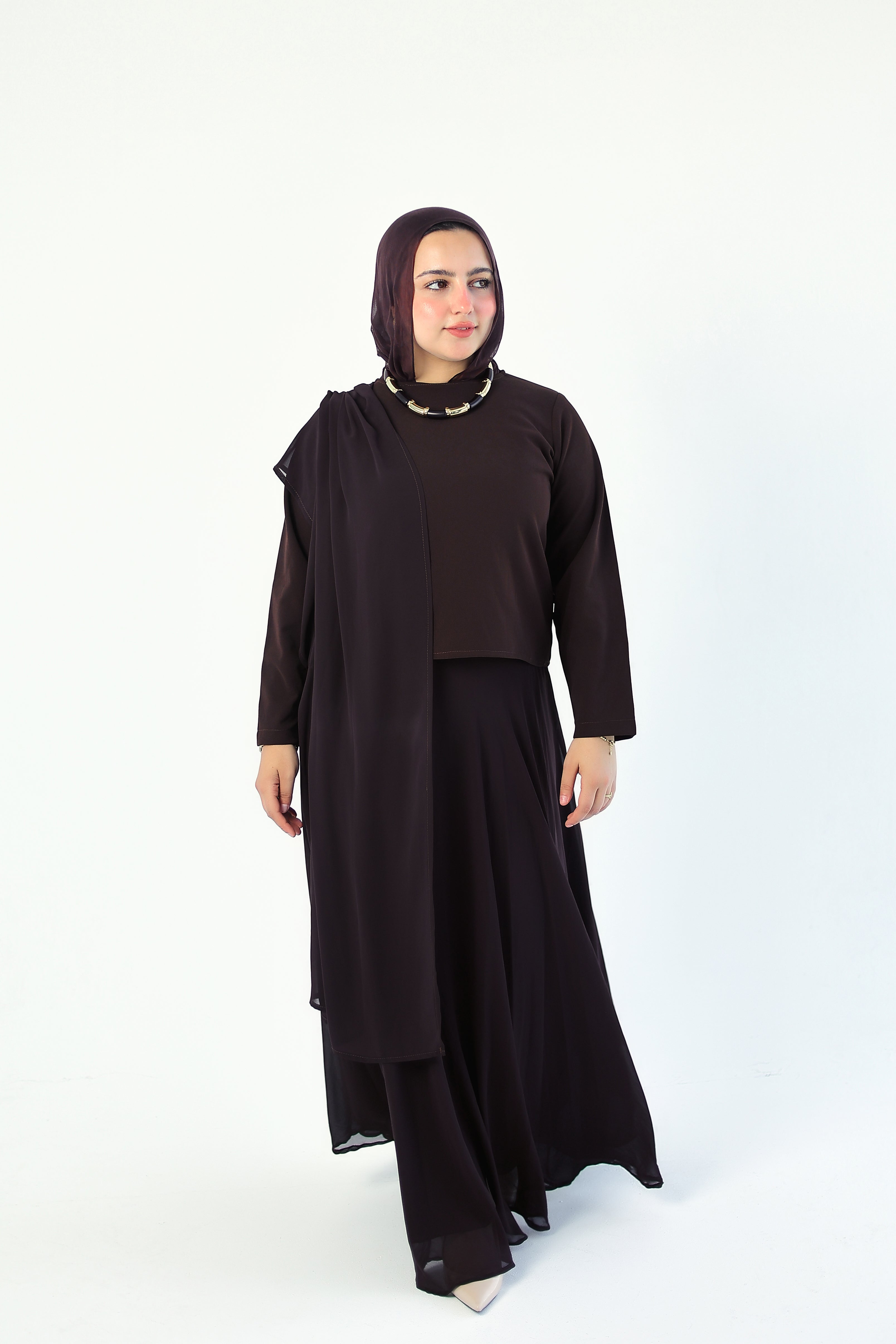 The Anuket Three-Piece Set Brown